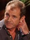 Mel Gibson egy orosz énekesnõvel csalja feleségét?