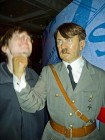 Letörték Hitler fejét a berlini Tussaud-panoptikumban