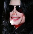 Michael Jackson kerekesszékben!