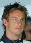 Jenson Button egy ismert énekesnõvel randizik