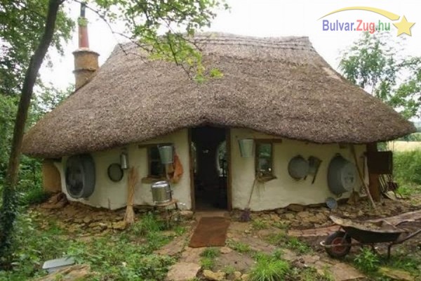 A világ legolcsóbb kunyhóját építette meg egy angol férfi