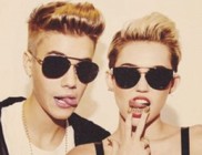 Miley Cyrus pártfogásába vette Justin Biebert