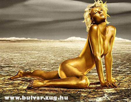 Paris Hilton aranyban