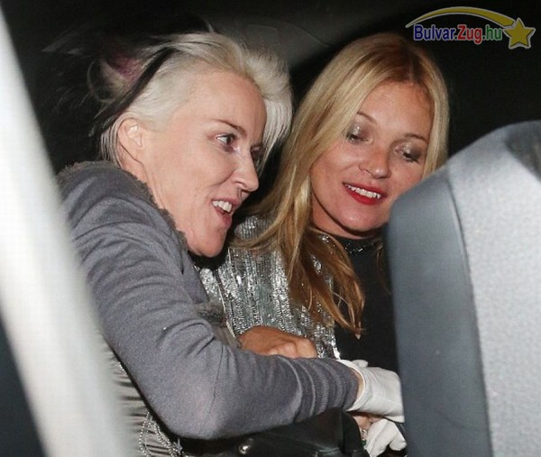 Túlságosan kiütötte magát Kate Moss, a taxiba sem tudott egyedül beszállni